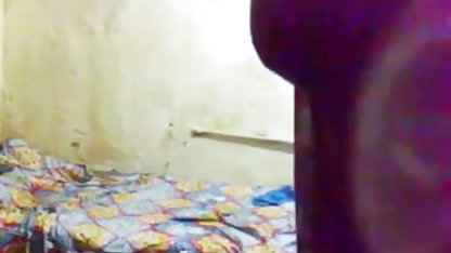माँ अपने बेटे को मिशनरी पद सिखाती है सेक्सी बीएफ फिल्म हिंदी