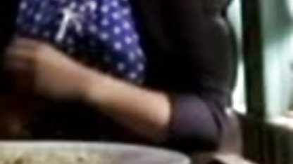 सैडिको प्रोफेसर उसके सेक्सी फिल्म हिंदी में देखने वाली वीडियो छात्र को एक विनम्र वेश्या में बदल देता है
