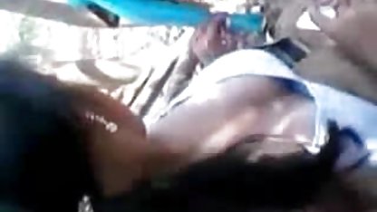 इन सेक्सी वीडियो मूवी कॉम स्लट्स को नाश्ते के लिए 2 काले लंड दिए जाते हैं