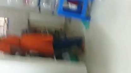 उसके फूहड़ गाउन सेक्स फिल्म चाहिए के साथ शौकिया फूहड़ fucks