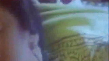 एक पिता का अपनी बेटी के साथ सेक्स करते हुए फिल्म हिंदी में सेक्सी घर का वीडियो