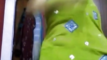 जापानी ट्रेनों में पुरुषों सेक्सी वीडियो में हिंदी मूवी का बलात्कार