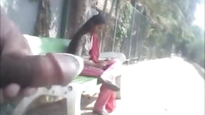 वह इस सेक्सी चोर को चोदता है सेक्सी फिल्म सेक्सी फिल्म हिंदी में