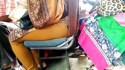 नीली बालों वाली फूहड़ के साथ सेक्सी हिंदी मूवी सेक्सी घर का सेक्स