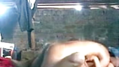 सेक्सी परिपक्व बेब पीछे के कमरे हिंदी सेक्स मूवी दिखाएं में पैसे के लिए fucks