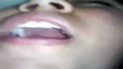एक विनम्र वेश्या xxx बफ फिल्म सेक्सी में का उपयोग करना
