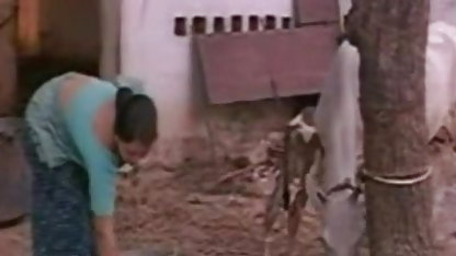 बस्टी स्लट और फॅट आस का आनंद लें हिन्दी एडल्ट सेक्सी वीडियो जब गड़बड़ कठिन
