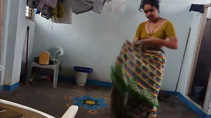 पैसे की जरूरत में एक वीडियो में सेक्सी फिल्म हिंदी कोरियाई कुतिया की गंदी बिल्ली में creampie
