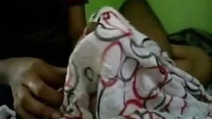 लवली एल्बिनो सचिव हॉलीवुड सेक्सी हिंदी मूवी कार्यालय में गड़बड़